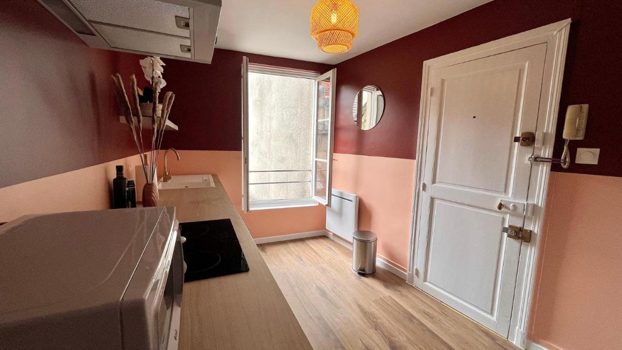 L'Artiste En Duplex Apartman Nevers Kültér fotó