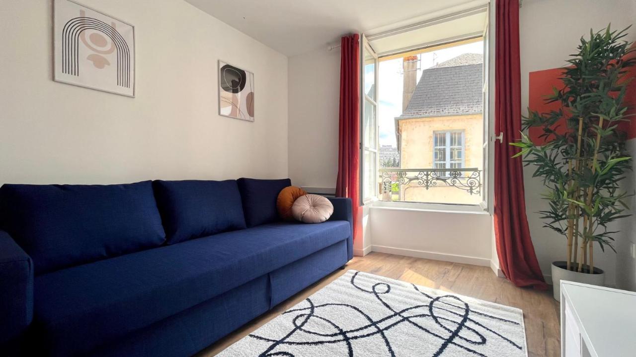 L'Artiste En Duplex Apartman Nevers Kültér fotó